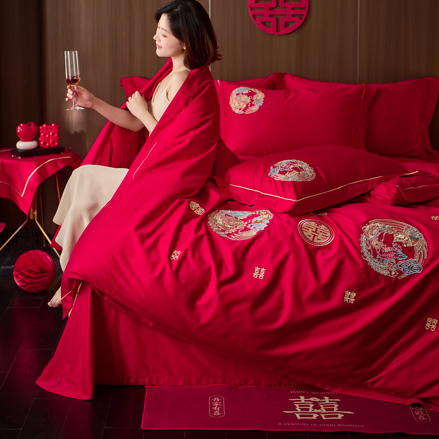 婚庆四件套红色刺绣被套纯棉结婚