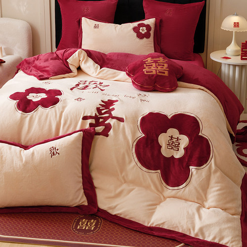 坤花加厚保暖牛奶绒刺绣结婚套件