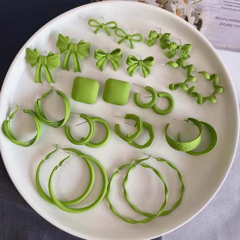 881-920    耳环中性轻奢简约女日韩