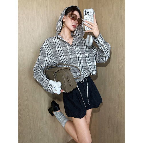 NancyCavally轻户外一体连帽衬衫