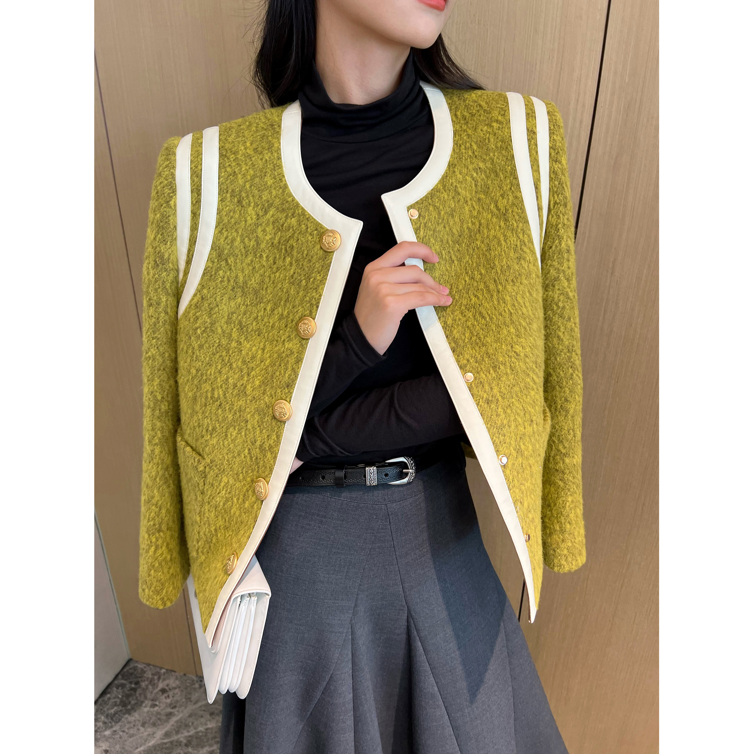 NancyCavally马海毛绒感小香外套