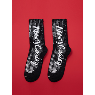 NancyCavally专柜款 环保刷漆银字母中筒破洞袜 臻选紧密赛络纺棉