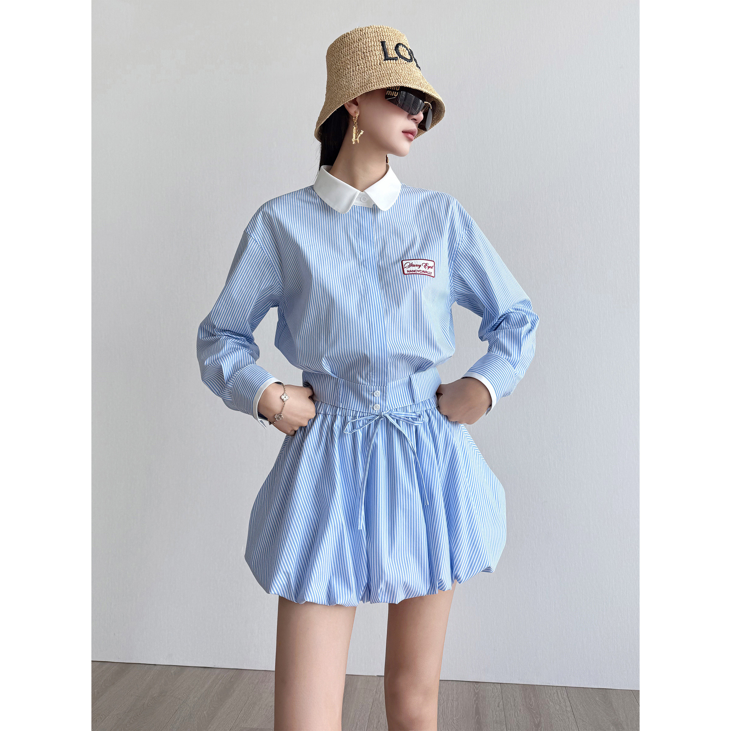 NancyCavally清甜学妹条纹套装图片