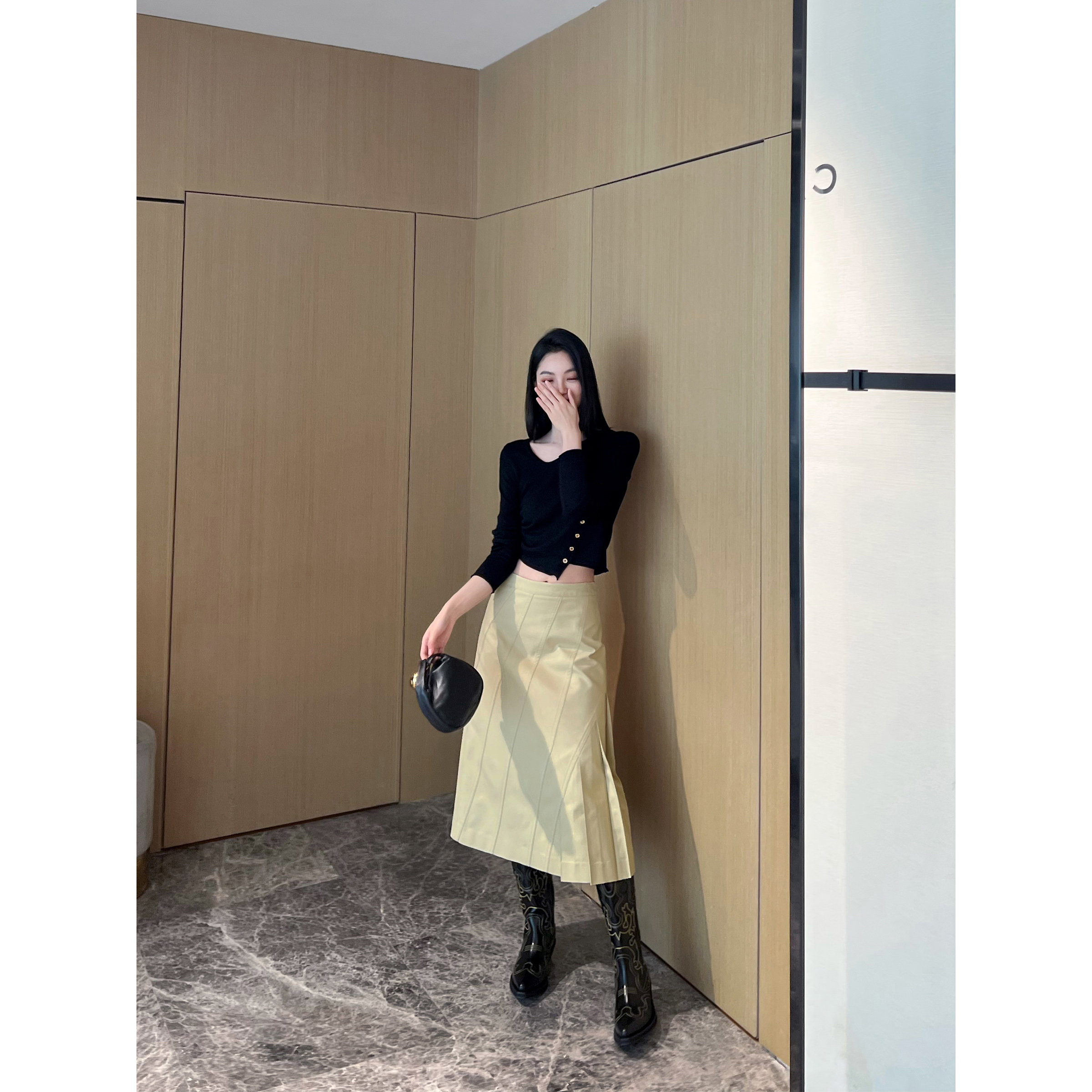 NancyCavally斜裁分割压褶半身裙