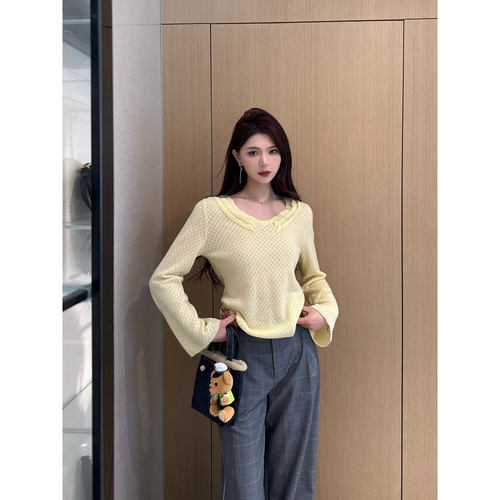 NancyCavally层次感花边针织毛衣