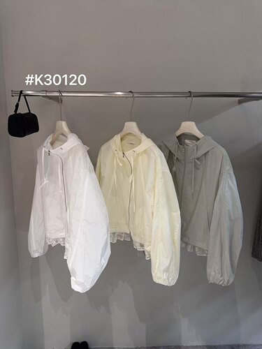 kamanshi30120正品韩系连帽蕾丝拼接短外套女夏季宽松百搭防晒衣