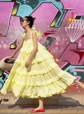 fiu购ins欧美度假公主大摆连衣裙小仙女甜美蛋黄色松紧抹胸吊带裙