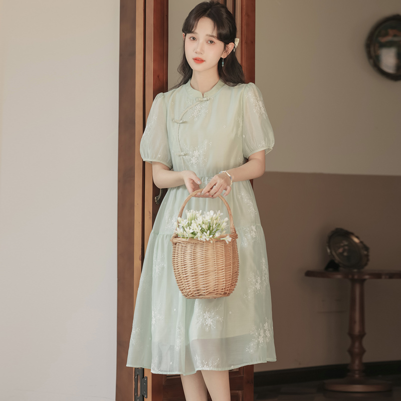 少女夏装2025新款连衣裙初高中学生新中式学院风复古盘扣收腰长裙
