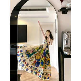 西双版 纳旅游穿搭女波西米亚风吊带连衣裙泰国海边沙滩裙度假长裙