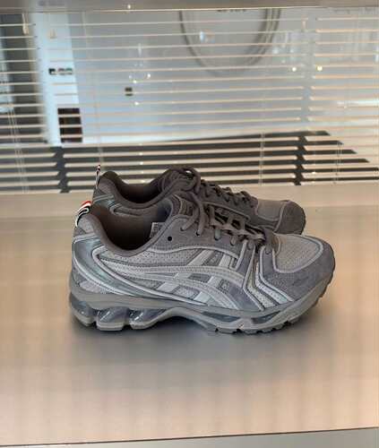 亚瑟士Asics x Thom Browne Gel Kayano 14 联名TB 跑鞋运动鞋