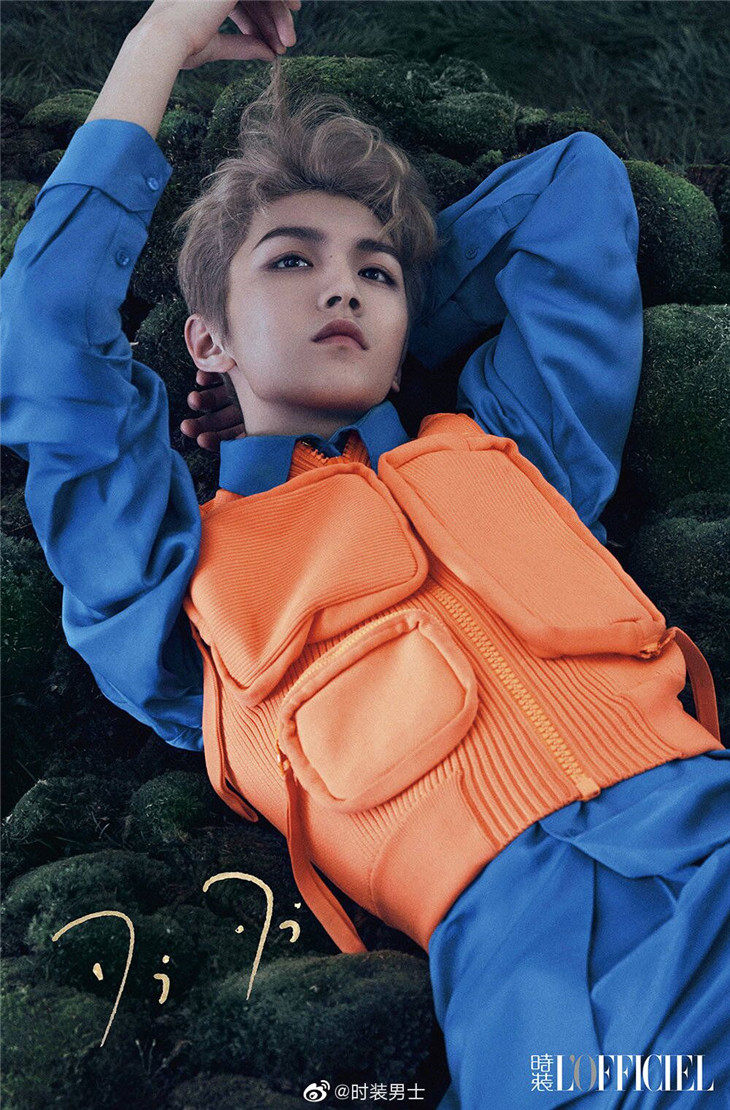 计入销量【内页坤音四子oner 灵超】 l officiel时装女士杂志2019年6
