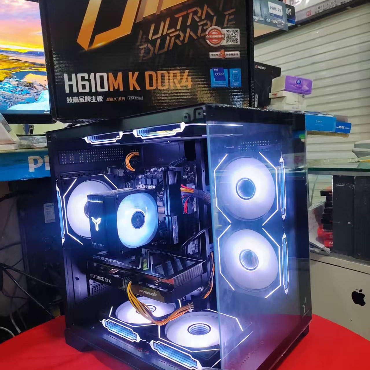 玩嘉MINI海景房电脑主机13400F+32G内存+1T固态（无显卡）