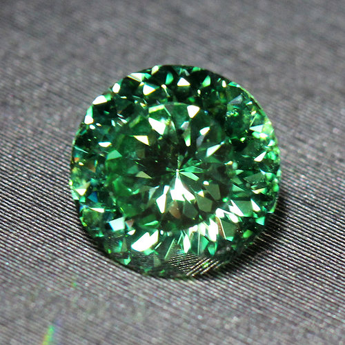 圆形星空切沙弗莱裸石戒指