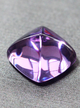 正方形糖塔切割紫锂辉石裸石戒面紫色碧玺彩色宝石珠宝金字塔形女