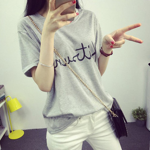 00后女装中学生初中生少女生宽松短款T恤女短袖夏季甜美可爱上衣