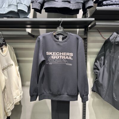 Skechers斯凯奇秋季男士保暖舒适百搭套头休闲卫衣P425M155