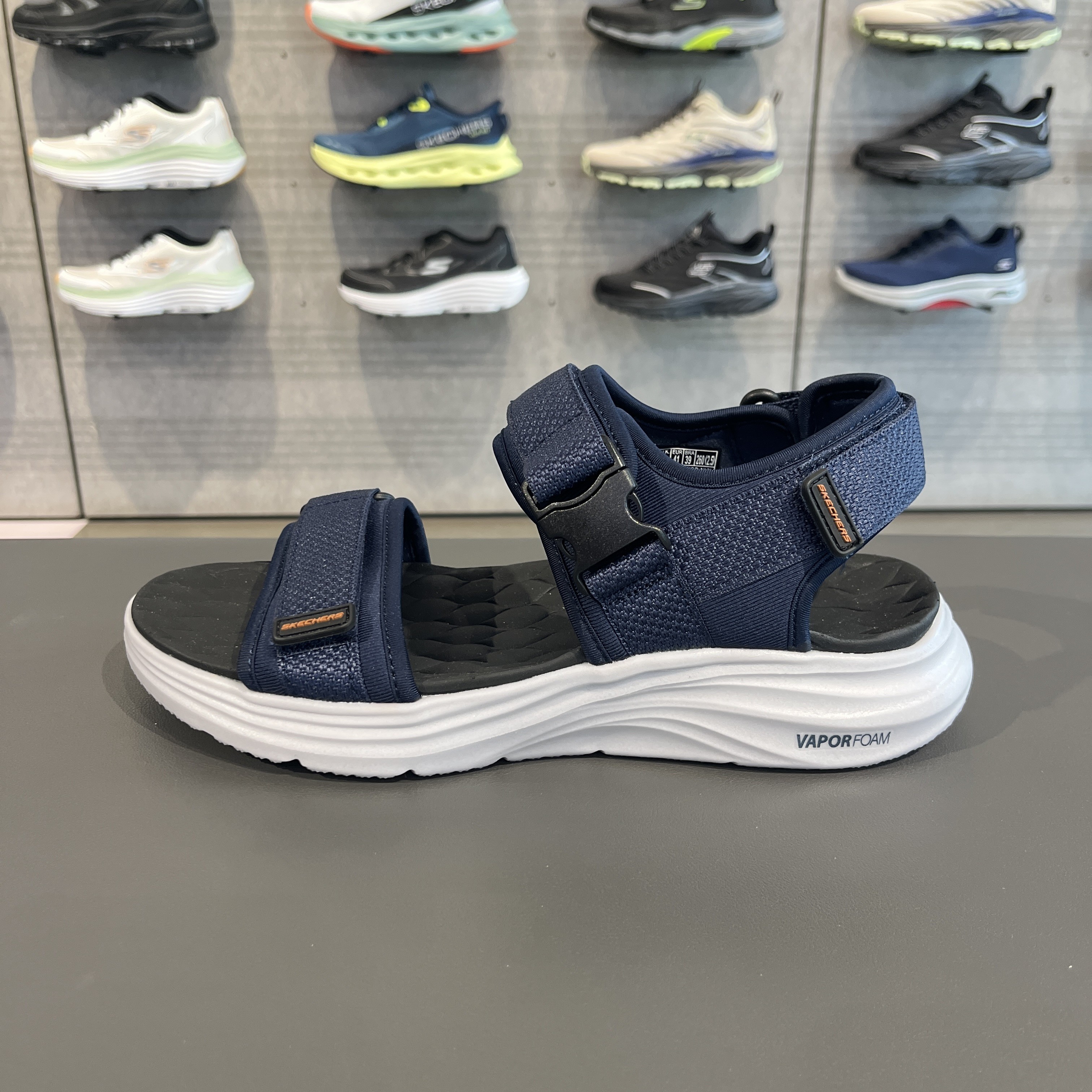 Skechers斯凯奇男款夏季简约舒适轻便缓震运动凉鞋沙滩鞋232899