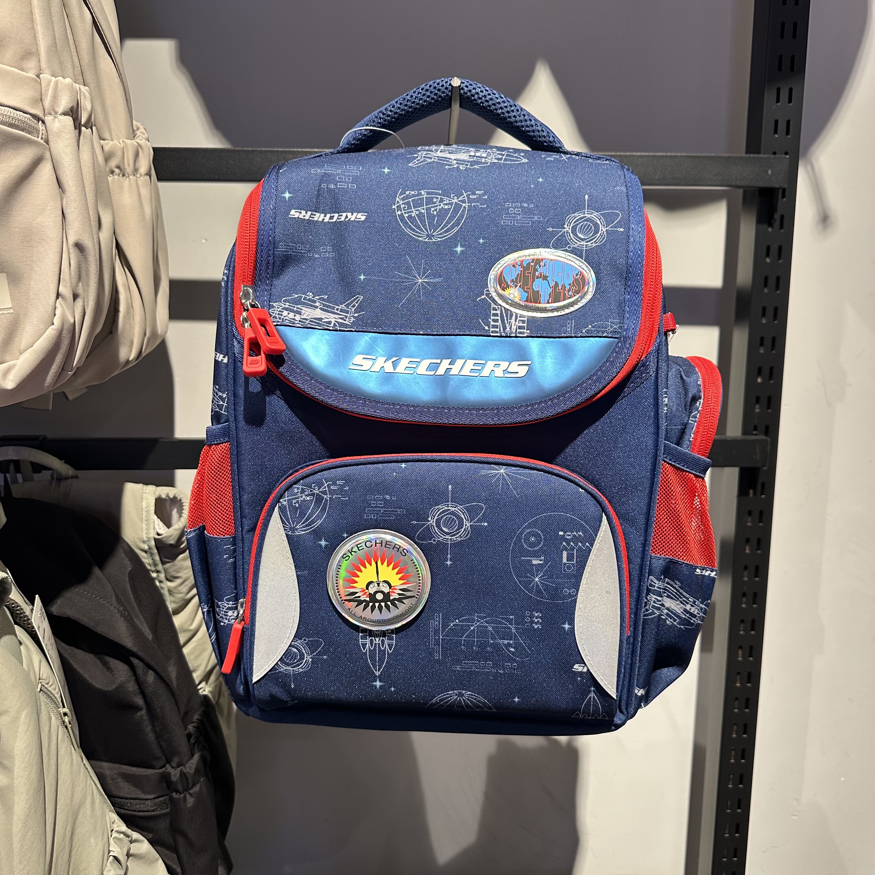 Skechers斯凯奇男大童便携大容量潮流百搭书包双肩背包L325B035