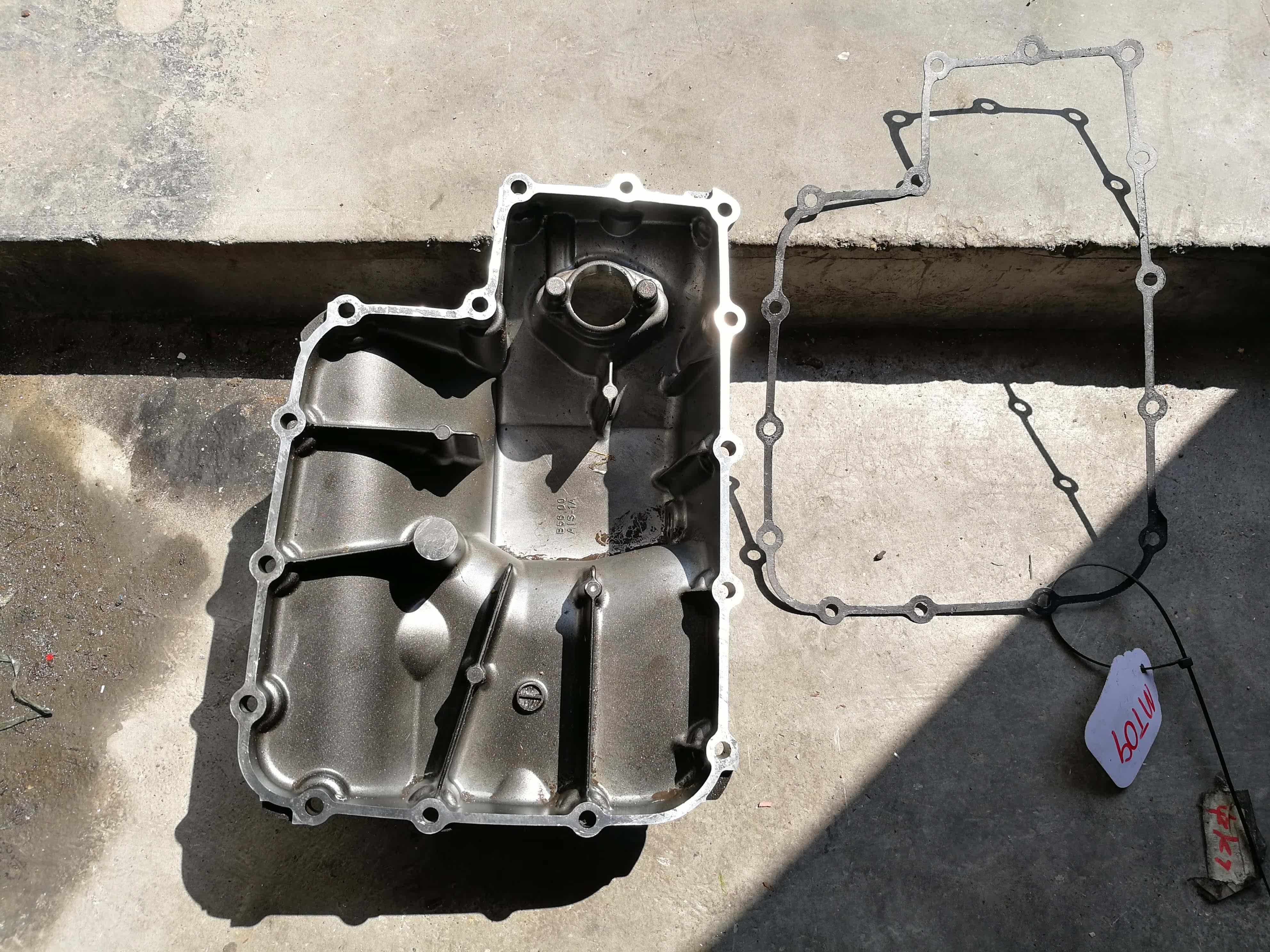 老温摩配山叶yamaha雅马哈 mt09 油底壳|msdalam kategori motosikal/Equipment/Fitting, Aksesori Motosikal - dari Buy2taobao.com untuk memberikan perkhidmatan ejen Taobao profesional membeli