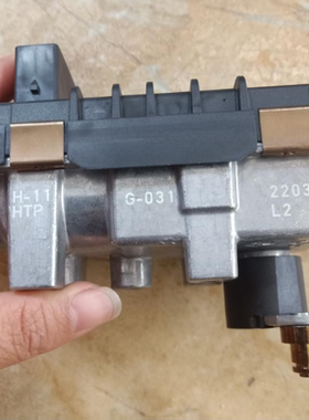 适用奔驰GL350涡轮增压器电磁阀3.0T执行器781751-6NW009660/G-31