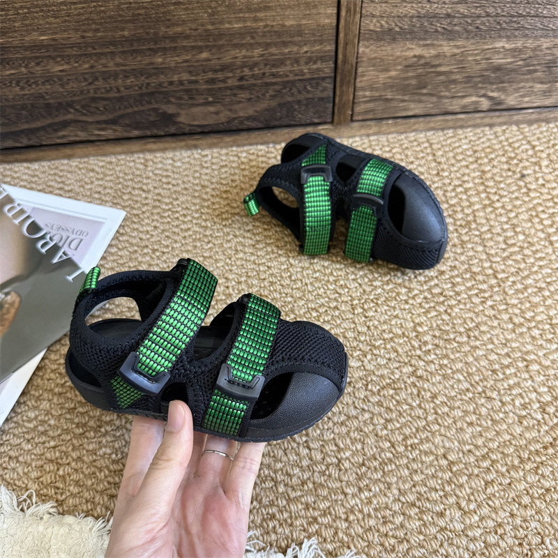 夏季婴儿轻便款室外穿男宝宝包头凉鞋软底不掉单鞋沙滩1一3岁三岁