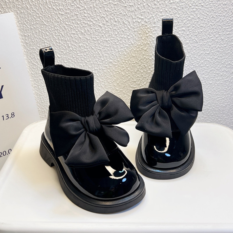 【好鞋守护童年】品质陪伴胜千言