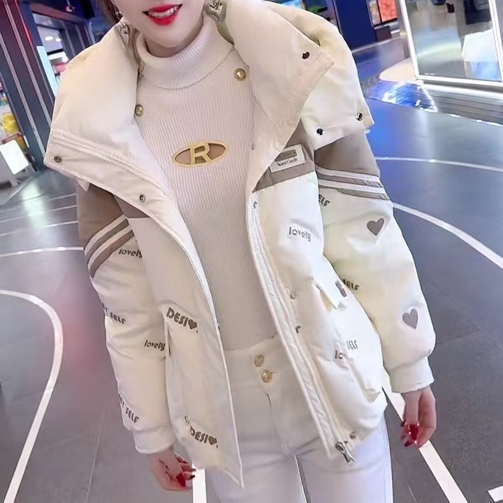 冬季新款爱心宽松羽绒棉服女短款