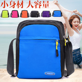 全新休闲斜挎包轻便防泼水尼龙小方包青年情侣旅行男女纯色小包包