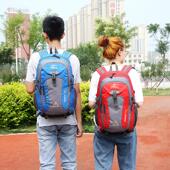 新款 防泼水户外双肩包时尚 旅行背包男女轻便登山包40l休闲