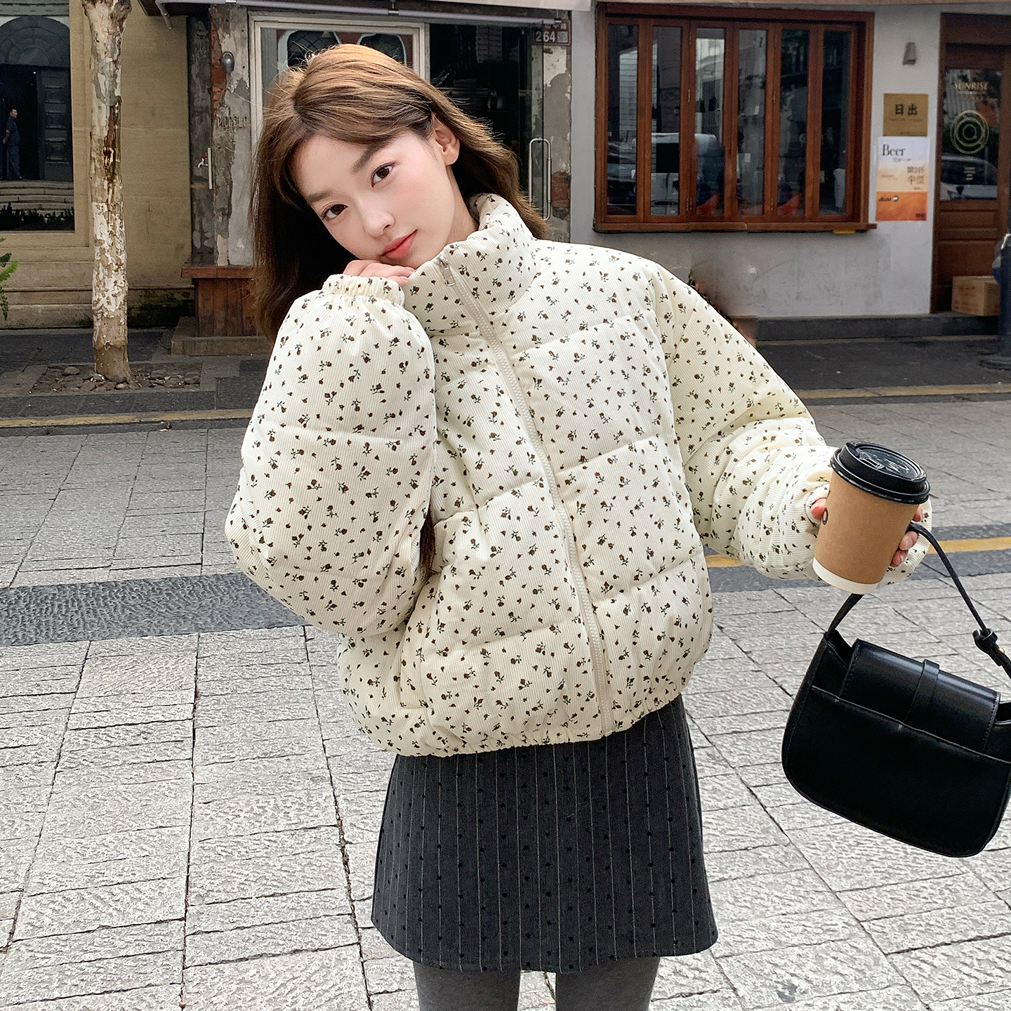 实拍韩系田园风小碎花羽绒服女2025新款立领小个子保暖面包服外套