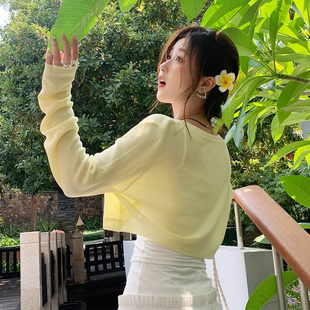 黄色冰丝防晒针织开衫女夏季薄款空调罩衫2026新款小个子短款上衣