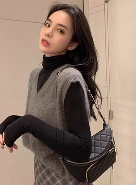 灰色v领针织马甲背心女秋冬小个子内搭叠穿毛衣坎肩短款无袖上衣