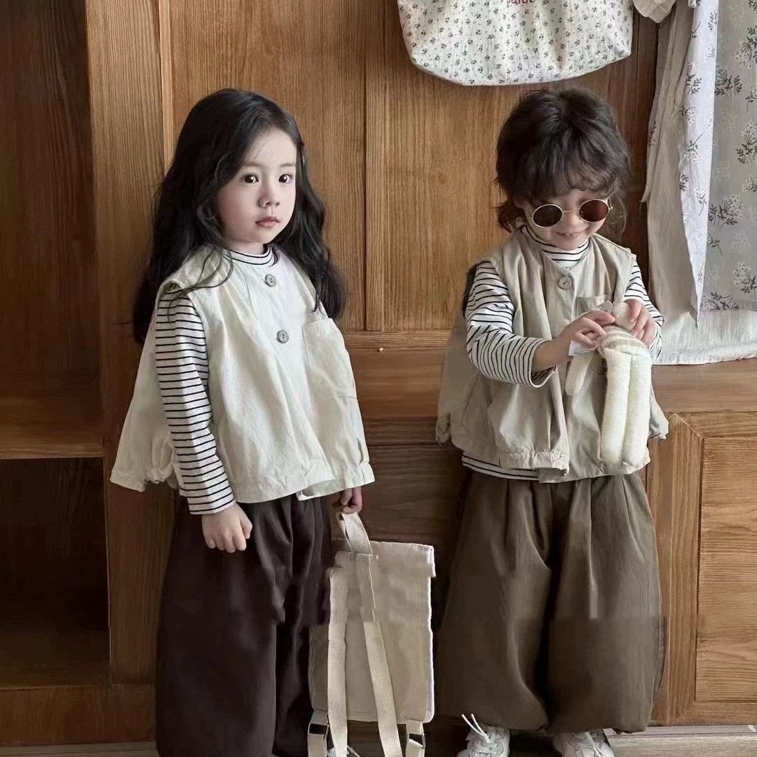 2026秋季男女童纯色下摆抽绳马甲三件套幼儿园爆款打底灯笼裤潮童