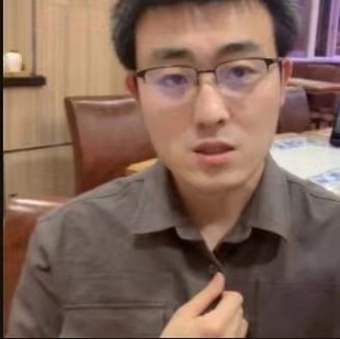 1小时200元 心灵沟通 朋友列车本人 文化思想交流 烦恼建议