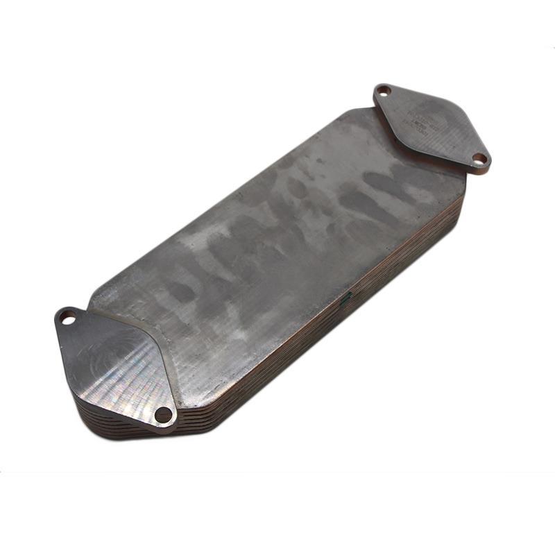 适用于解放 J6P机油冷却器 机油散热器6DM发动机散热器芯体  原厂