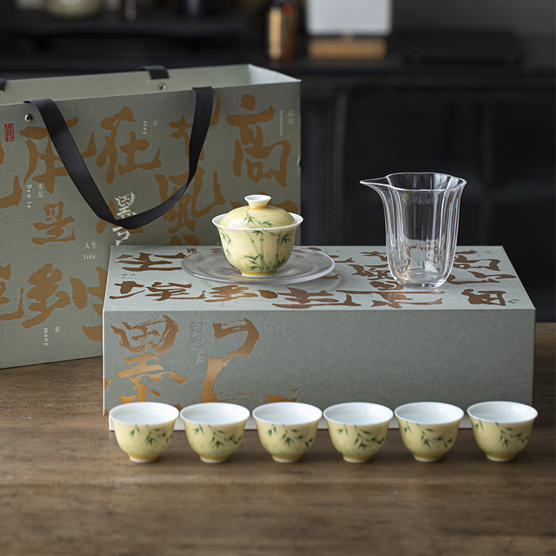 白瓷盖碗茶具套装中式纯手绘斑竹