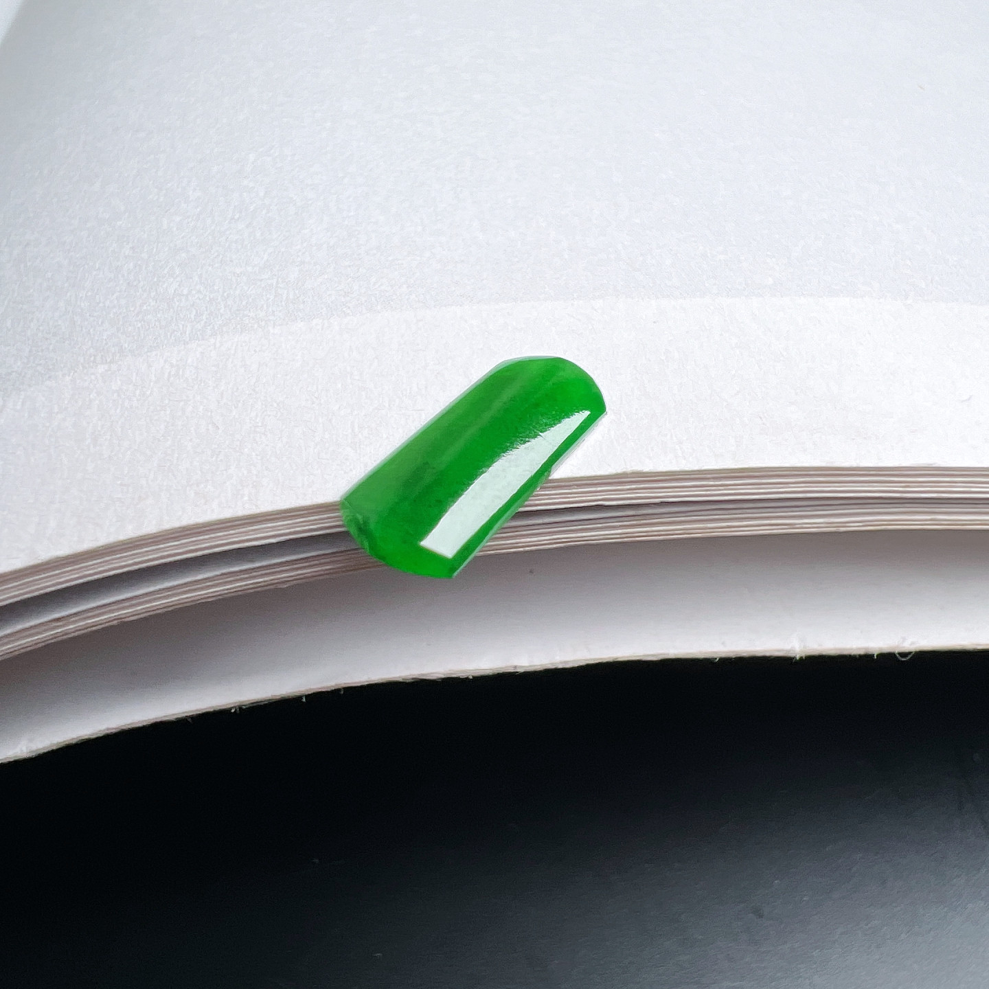 缅甸天然A货翡翠马鞍戒面裸石