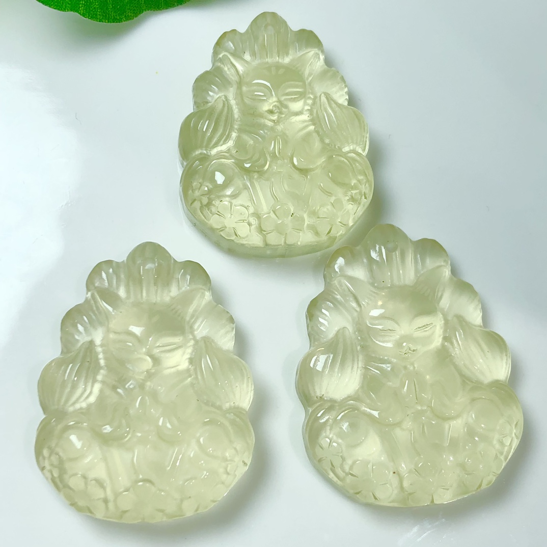 天然黄水晶雕刻九尾狐吊坠手工diy手链项链吊坠手排流苏配饰