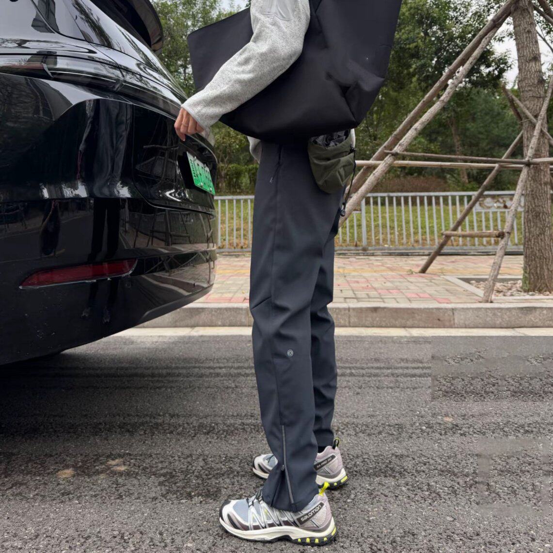 美式侧拉链软壳冲锋裤男女防水防风微喇工装裤子户外运动登山裤潮