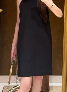 法式优雅2024秋冬新款女黑色圆领镶嵌珠片挂脖无袖连衣裙