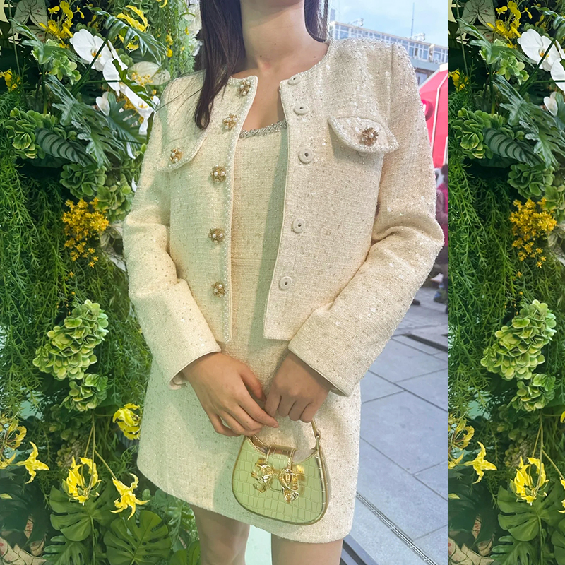 SP欧洲站~秋冬轻奢风重工亮片串珠圆领珍珠扣口袋装饰外套