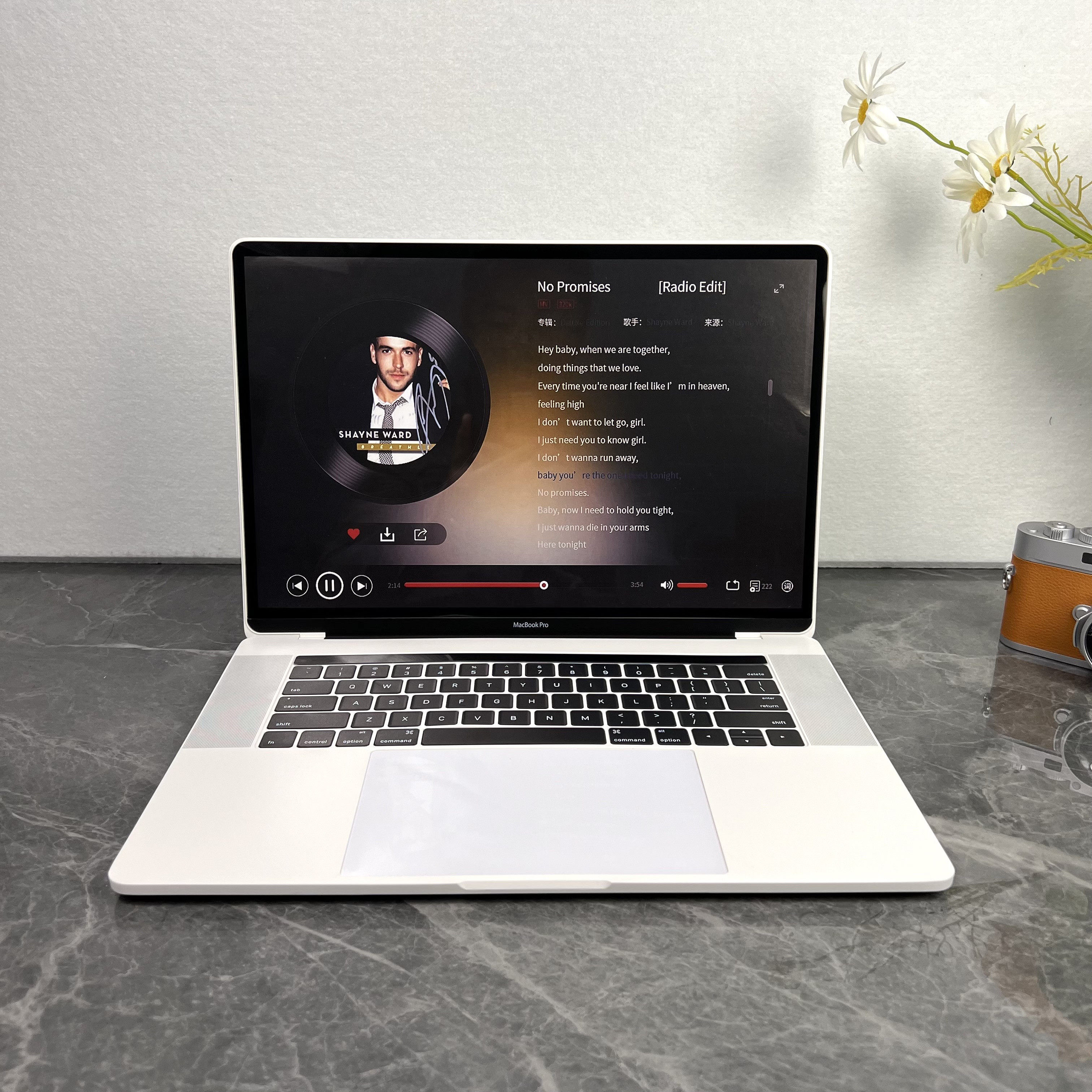 2017/2018新款macbook pro 15寸15.4寸道具 笔记本电脑模型精装款