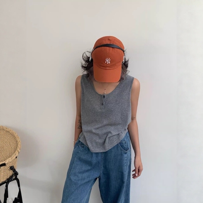 one seven简约纯色系扣背心T恤女2026春夏休闲港味风百搭无袖上衣