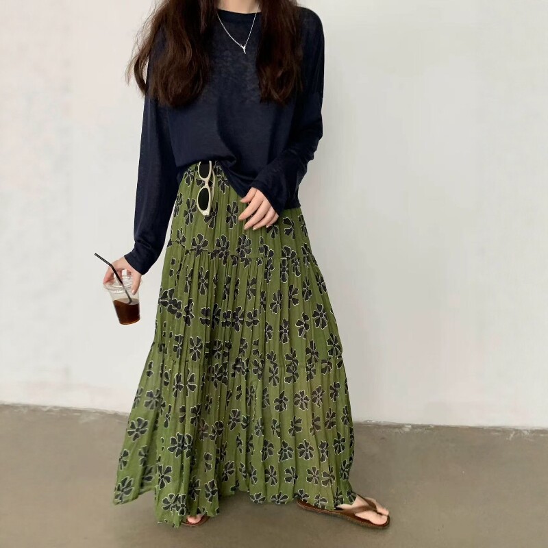 one seven复古绿色碎花半身裙女2026夏高腰显瘦中长款A字伞裙长裙