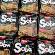 现货 超好吃英国soba noodles日式速食方便面照烧香辣拌面11g
