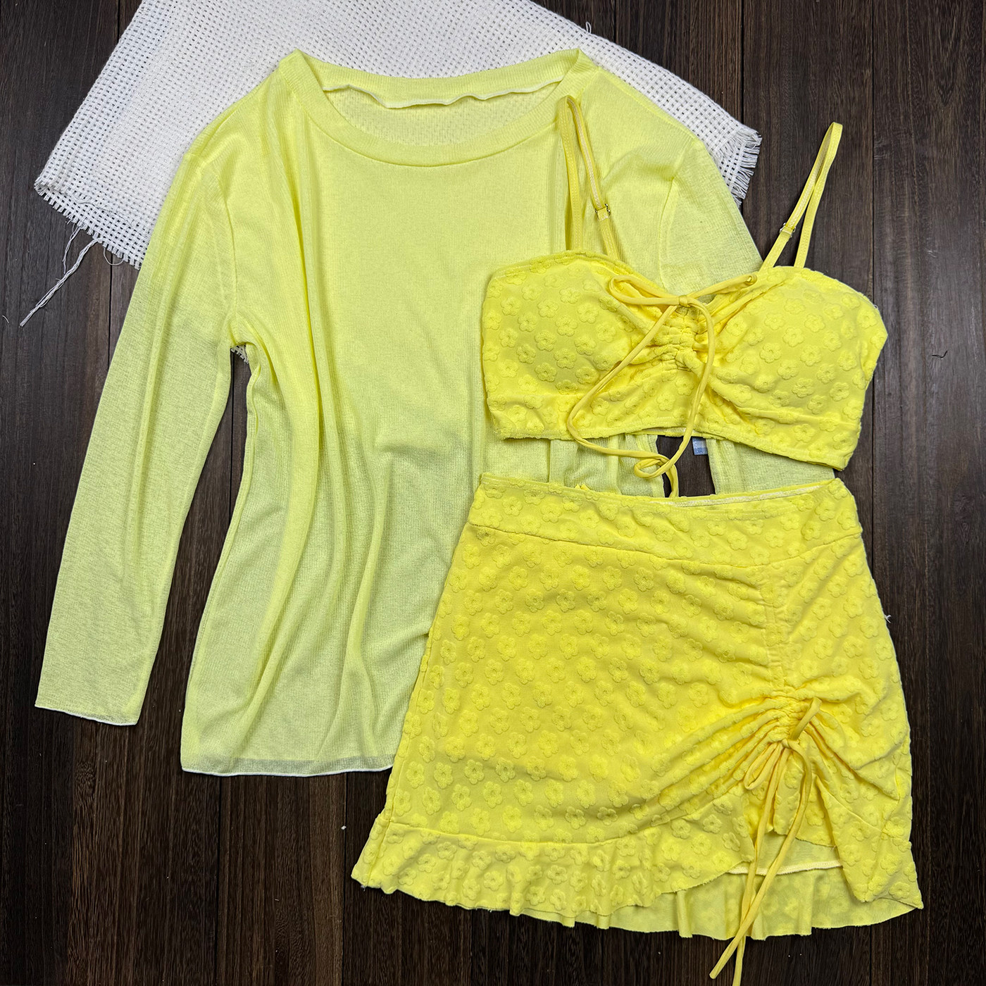 ins纯欲分体泳衣女三件套大码微胖显瘦遮肚保守韩版温泉度假泳装