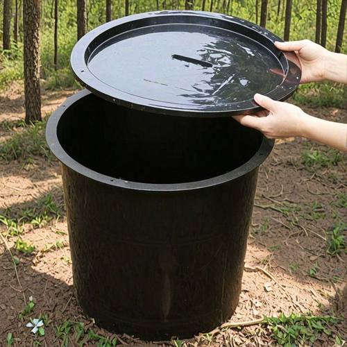 引蜂桶黑色塑料收蜂桶诱蜂桶养蜂桶方形中蜂桶蜜蜂桶野外补蜜蜂箱