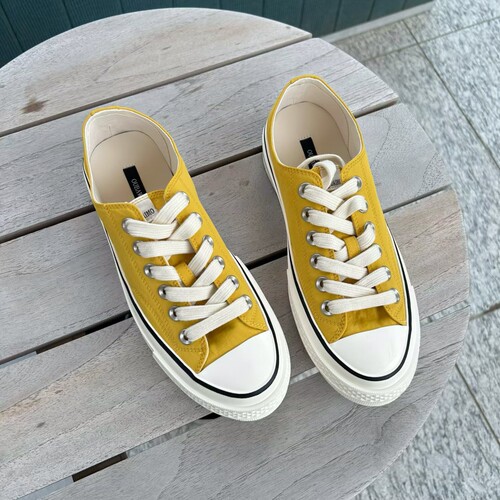 欧洲站欧洲欧货2026新款纯色单鞋休闲鞋帆布鞋板鞋平底鞋时装鞋女