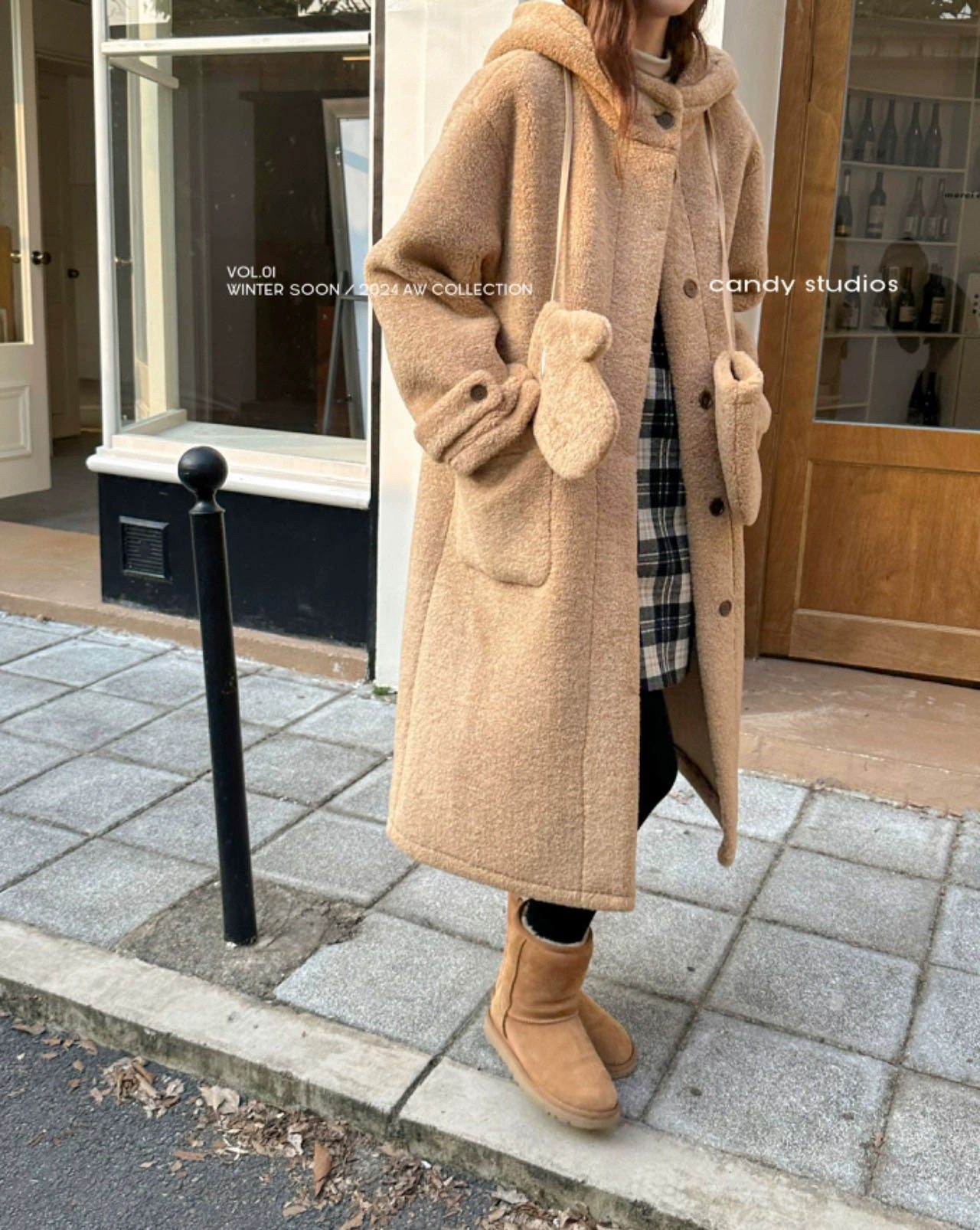 25冬新款连帽长款大口袋羊羔毛外套大衣女送手套浣熊外套雪地拍照