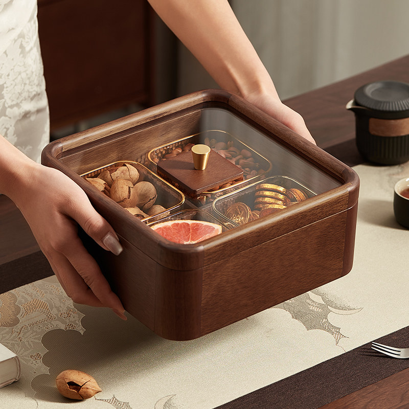 桃花芯实木，带盖密封，一格一物，不串味。